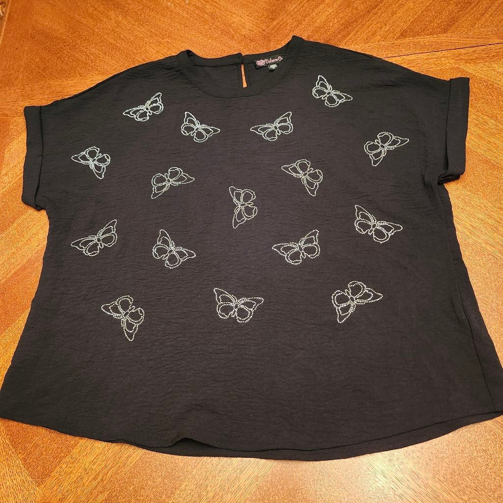 Women's Volume One Black Silver Butterfly Short Sleeve Tee XL A2